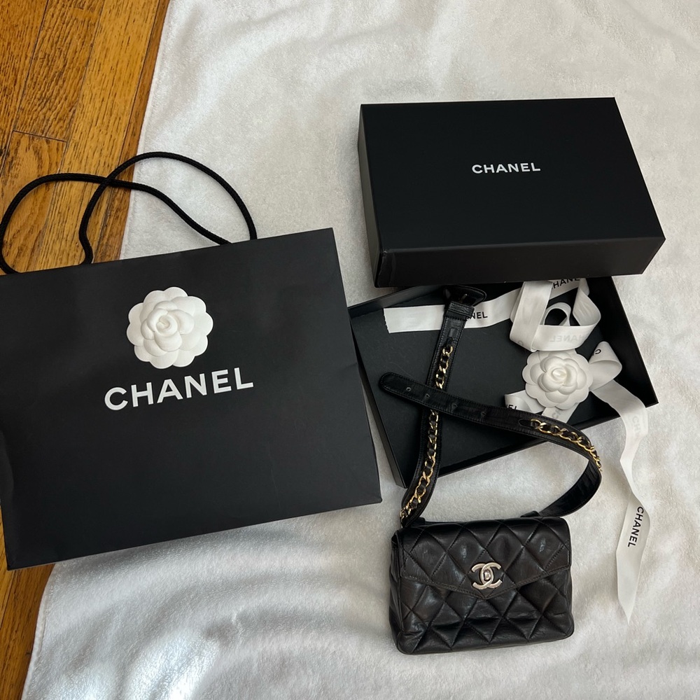 Vintage Chanel Matelasses waist bag belt bag Fanny pack bum bag , size 28